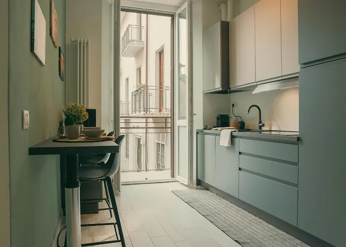 Diana - By Myhomeincomo